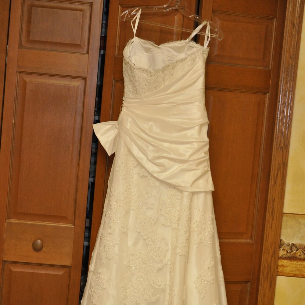 Vintage wedding gown Alencon lace and satin